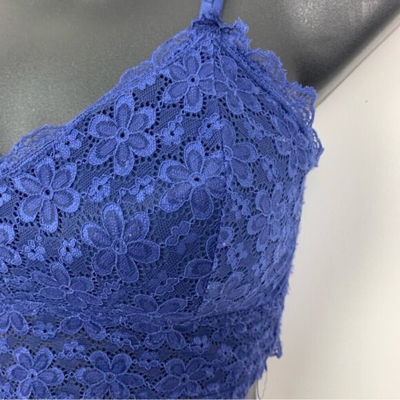 Womens Blue Lace Bralette - Picture 2 of 3